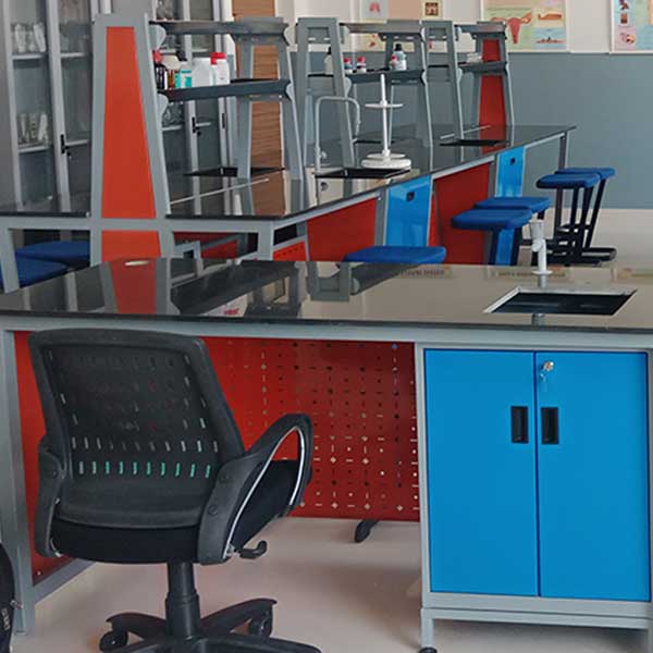 Teacher Table Manufacturers in Delhi
